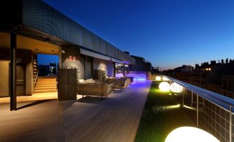 Olivia Balmes Hotel property photograph