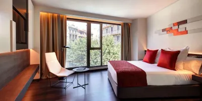 Premium Double Room — Trip.com listing photograph